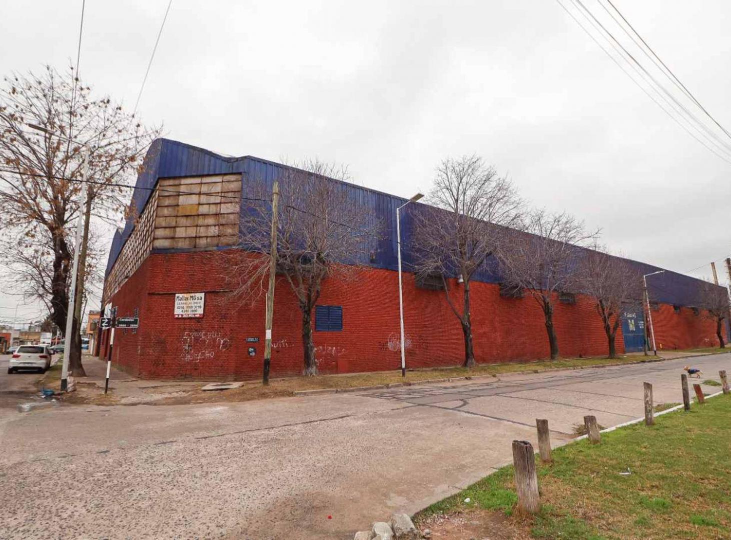 Foto de VENTA GALPON / DEPOSITO INDUSTRIAL EN AVELLANEDA, imagen 1