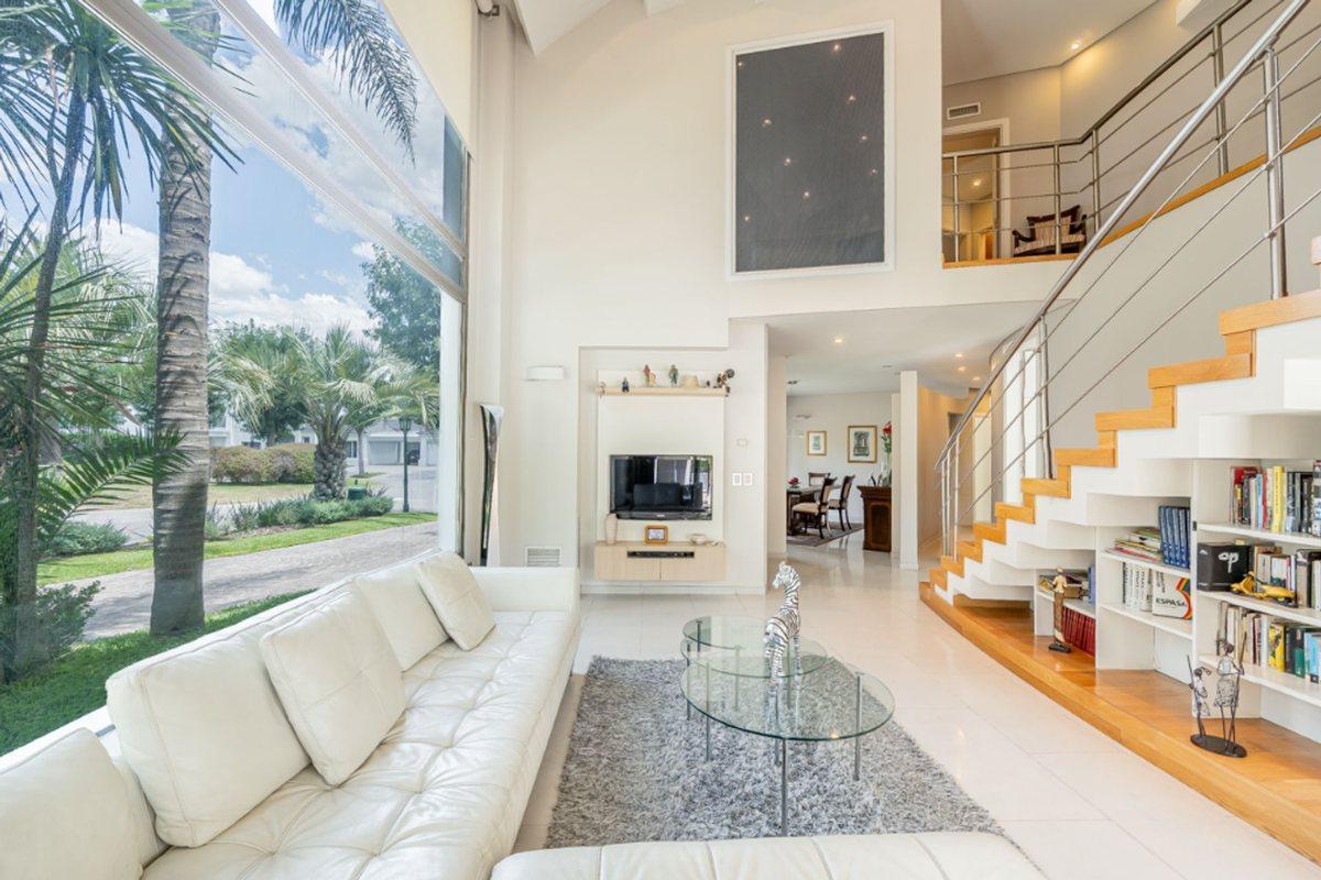 Foto de Casa en Venta 6 ambientes en Barrio Septiembre, imagen 5