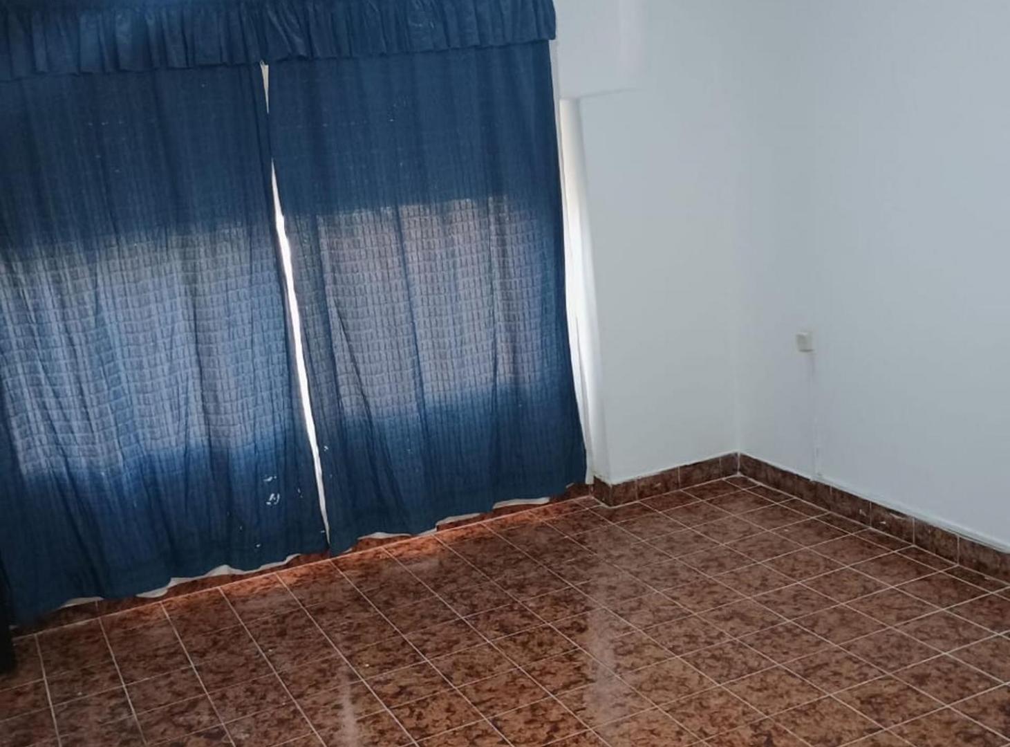 Foto de PH 2 AMBIENTES EN VENTA VILLA LYNCH-APTO CRÉDITO, imagen 5