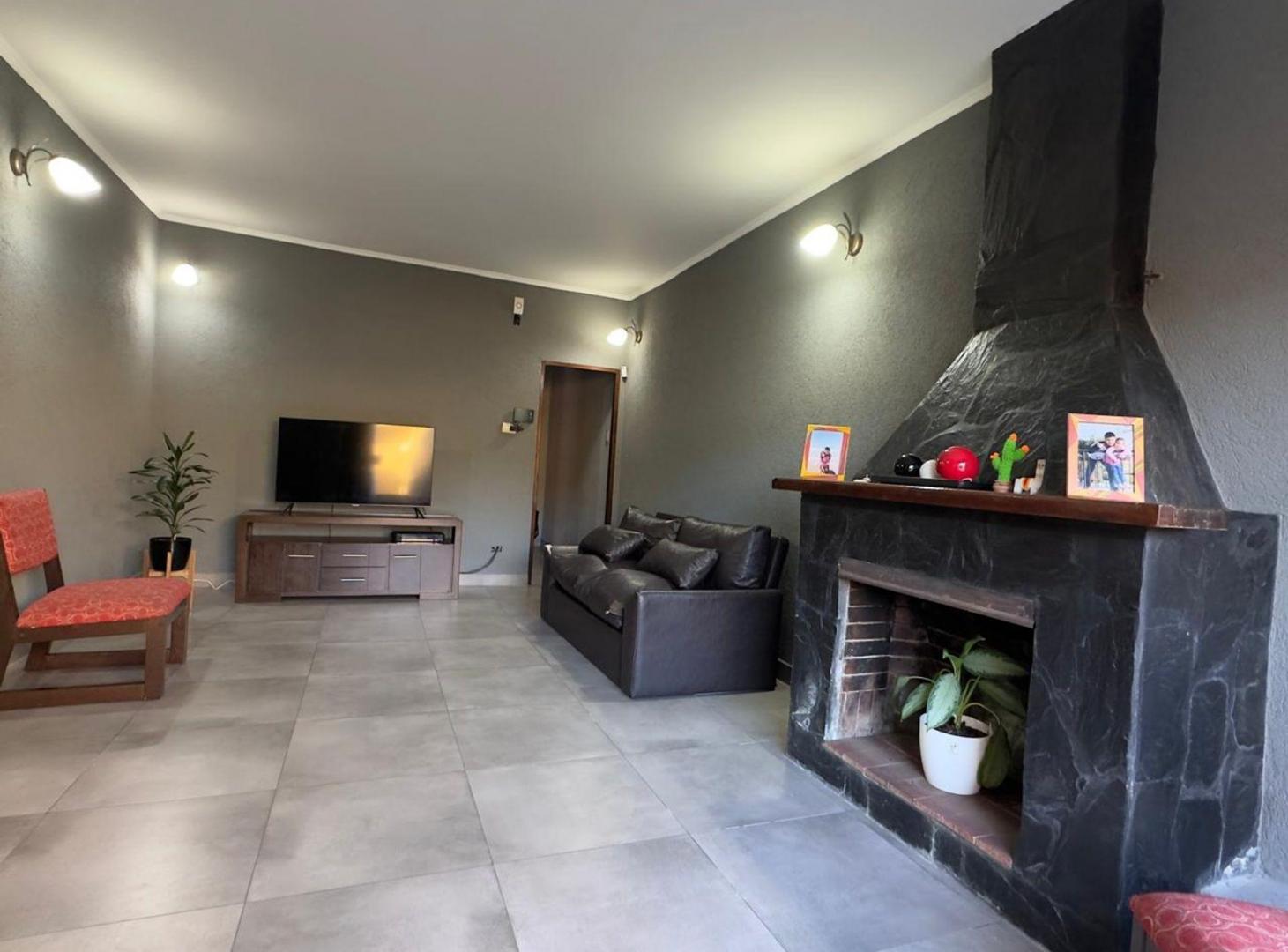 Foto de CASA EN VENTA PILAR CENTRO, imagen 1