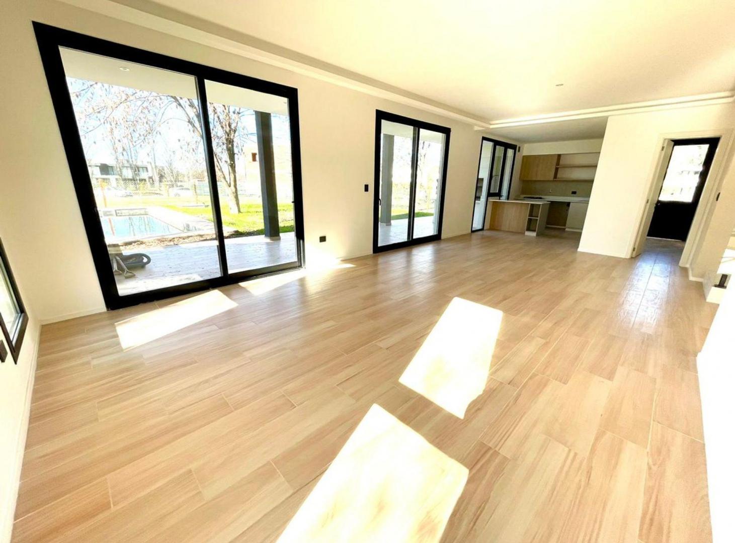 Foto de VENTA CASA 3 MASTER SUITE-AZZURRA TORTUGUITAS, imagen 3