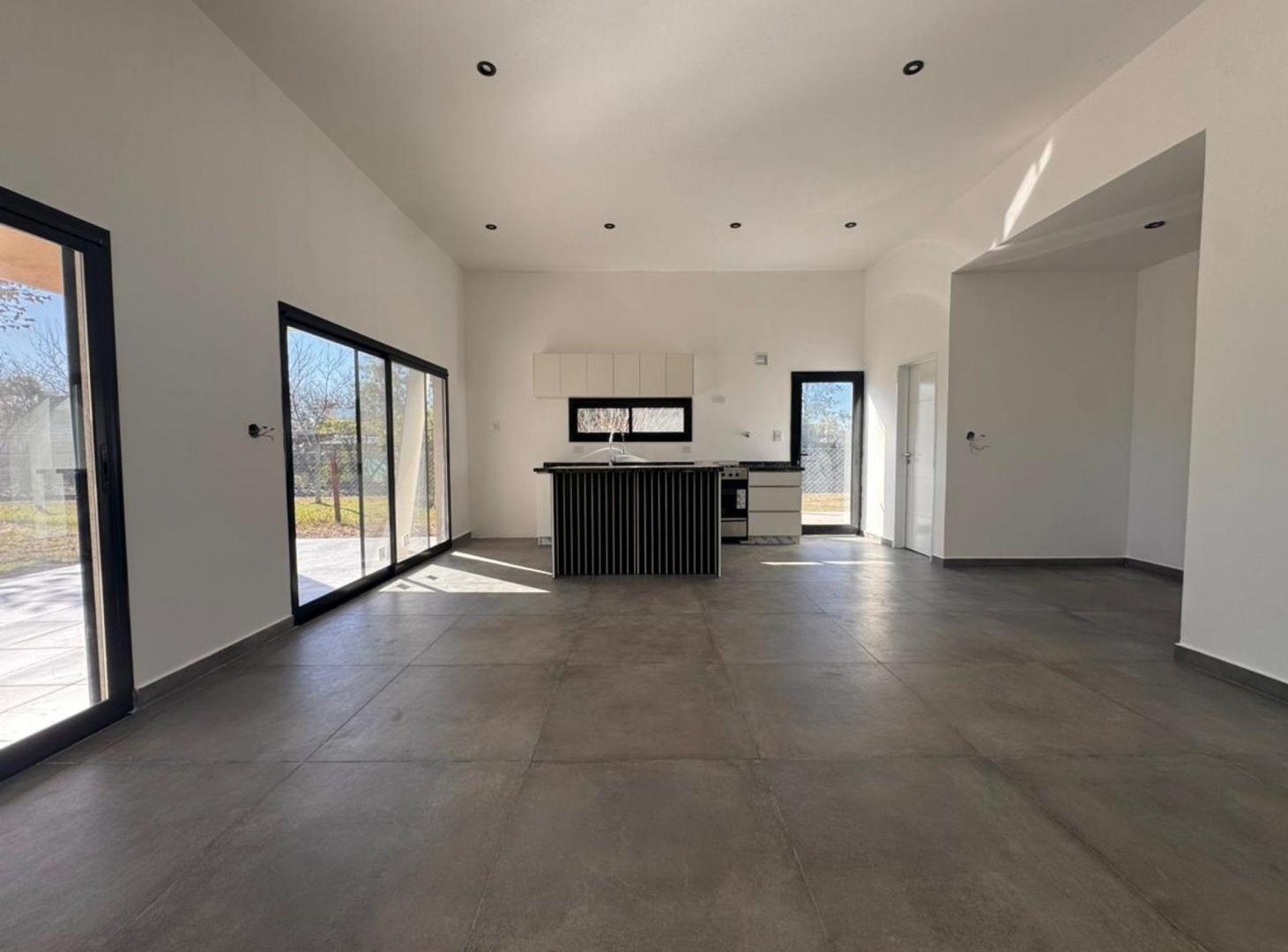 Foto de VENTA CASA 4 AMBIENTES B. SAN RAMON PILAR DEL ESTE, imagen 5