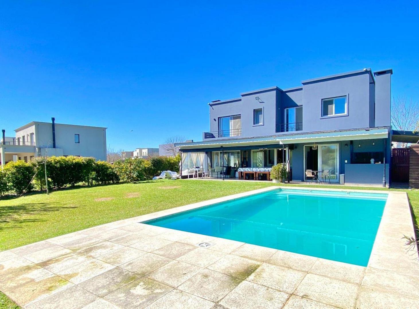 Foto de Venta Casa 4 Domitorios Pileta a Laguna El Cantón, imagen 2