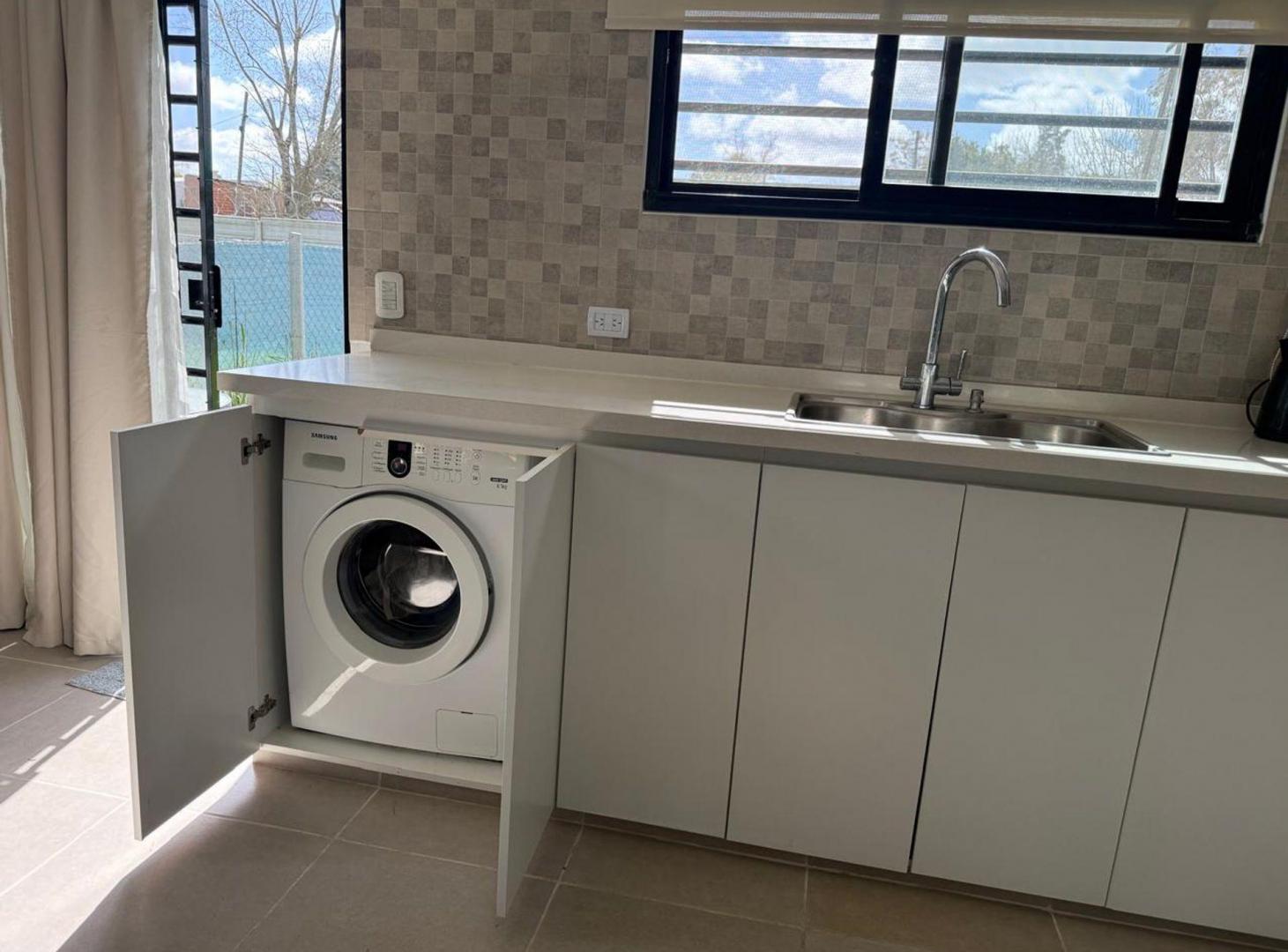 Foto de VENTA CASA BARRIO CASUARINAS DEL VISO PILAR, imagen 5