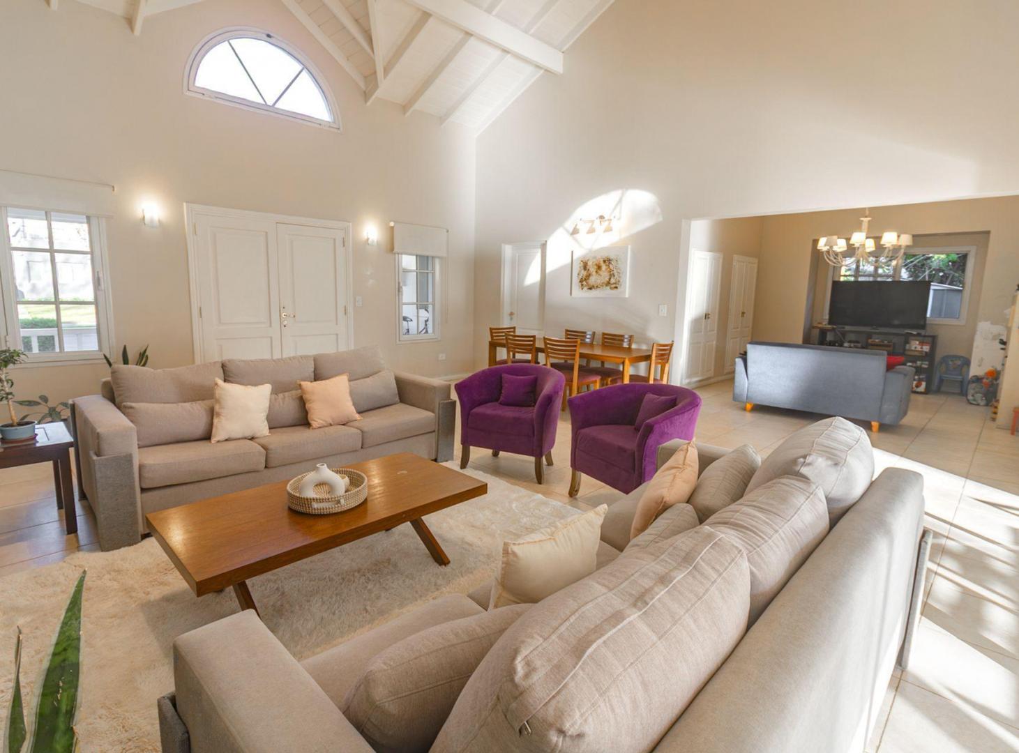 Foto de Casa en Venta-2 dormitorios, pileta -Santa Bárbara, imagen 1