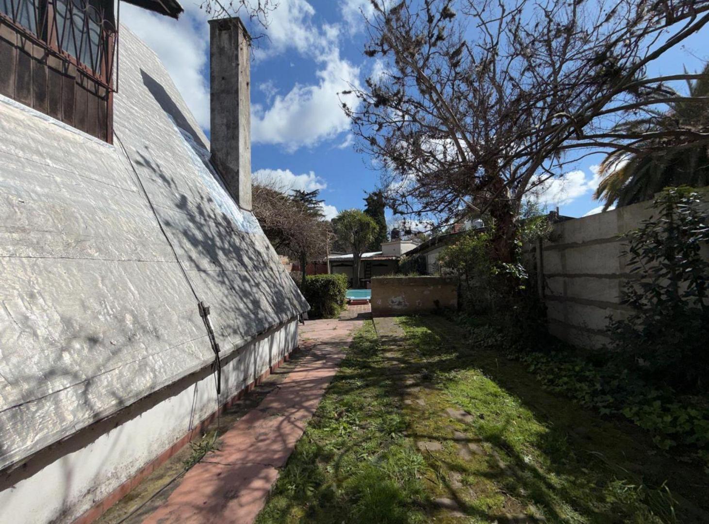 Foto de Casa con Quincho y Pileta – Estacion Tortuguitas, imagen 1