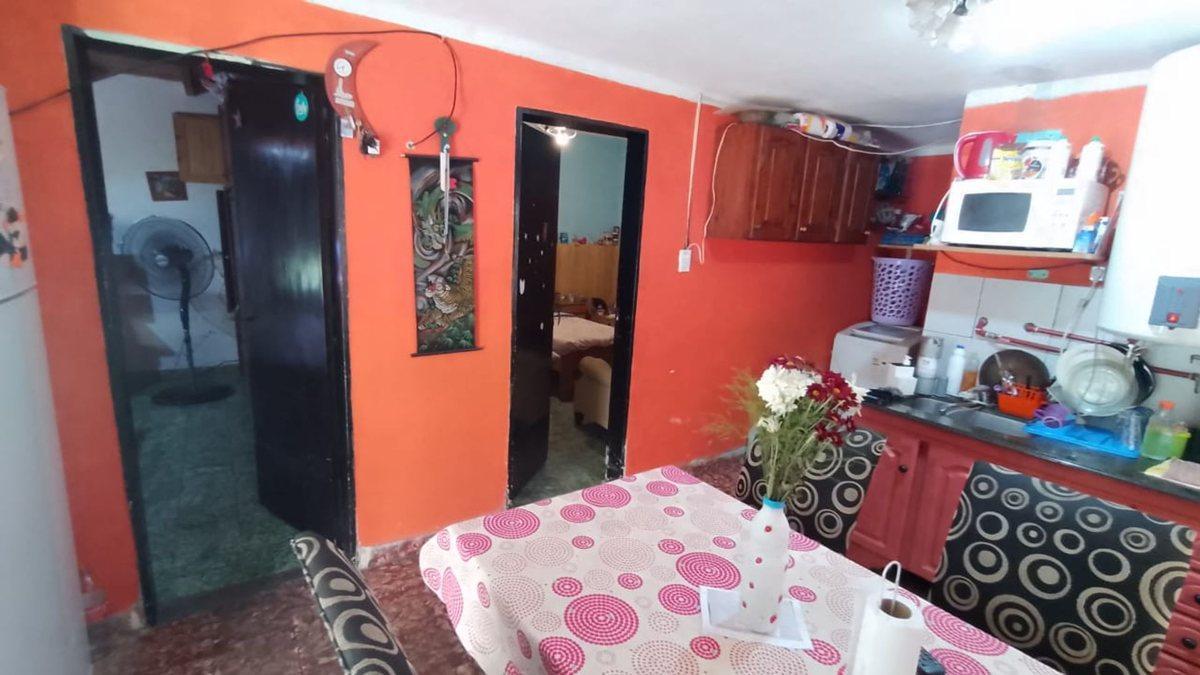 Foto de VENTA CASA 3 AMBIENTES Y 2 DEPARTAMENTOS TIGRE, imagen 3