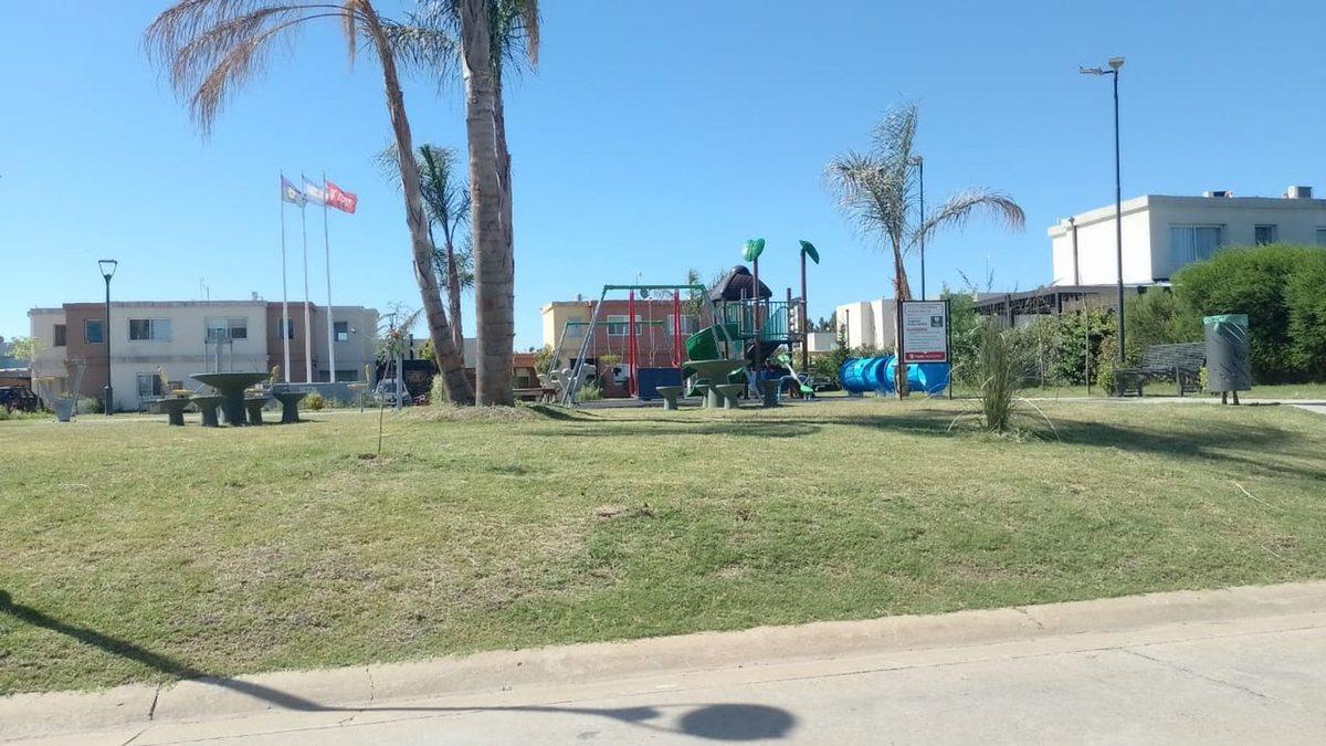 Foto de VENTA CASAS SAN PATRICIO 3 AMB VILLANUEVA TIGRE, imagen 3