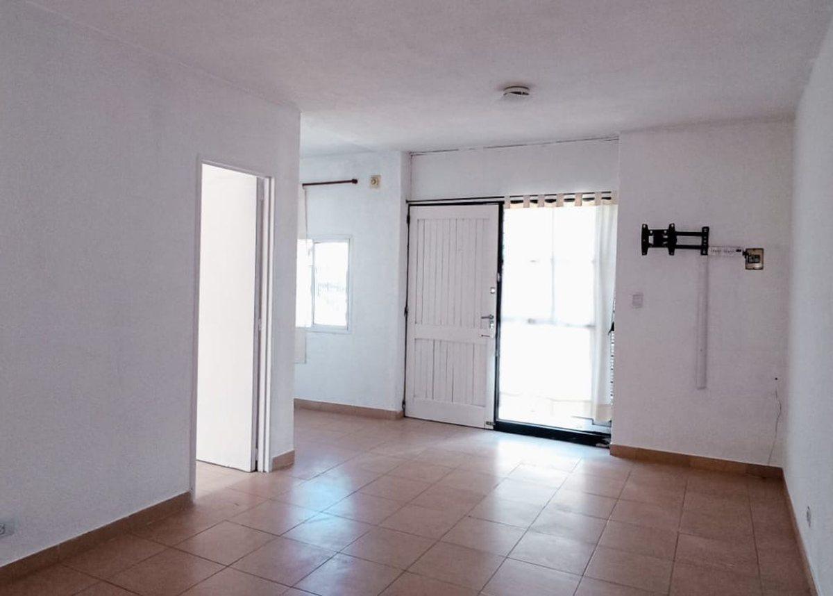 Foto de VENTA CASA MAS DEPARTAMENTO EN EL TALAR TIGRE, imagen 4