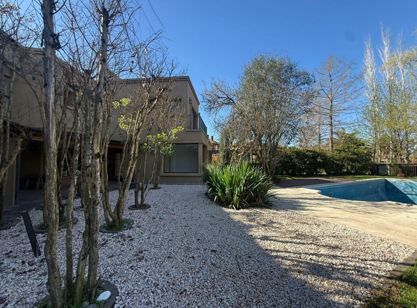 Foto de CASA EN VENTA EN FINCAS DEL LAGO 6 AMBIENTES, imagen 4