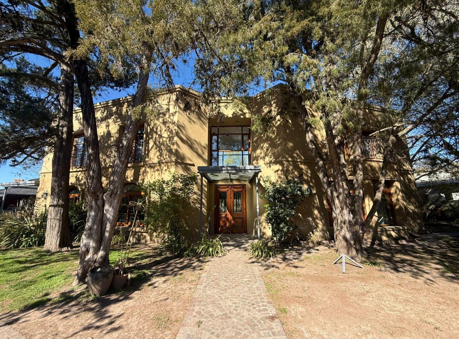 Foto de CASA EN VENTA EN FINCAS DEL LAGO 6 AMBIENTES, imagen 3
