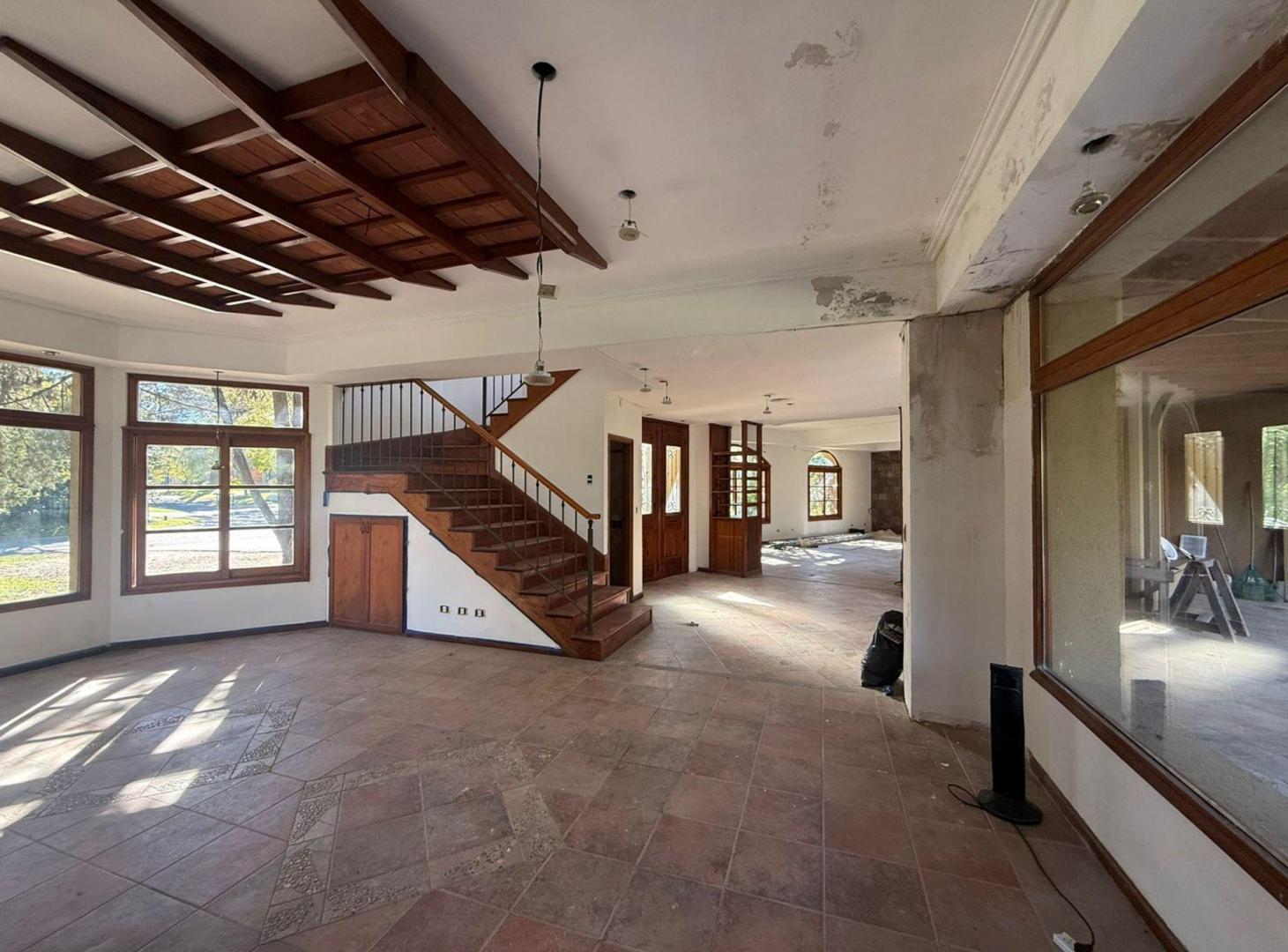 Foto de CASA EN VENTA EN FINCAS DEL LAGO 6 AMBIENTES, imagen 5