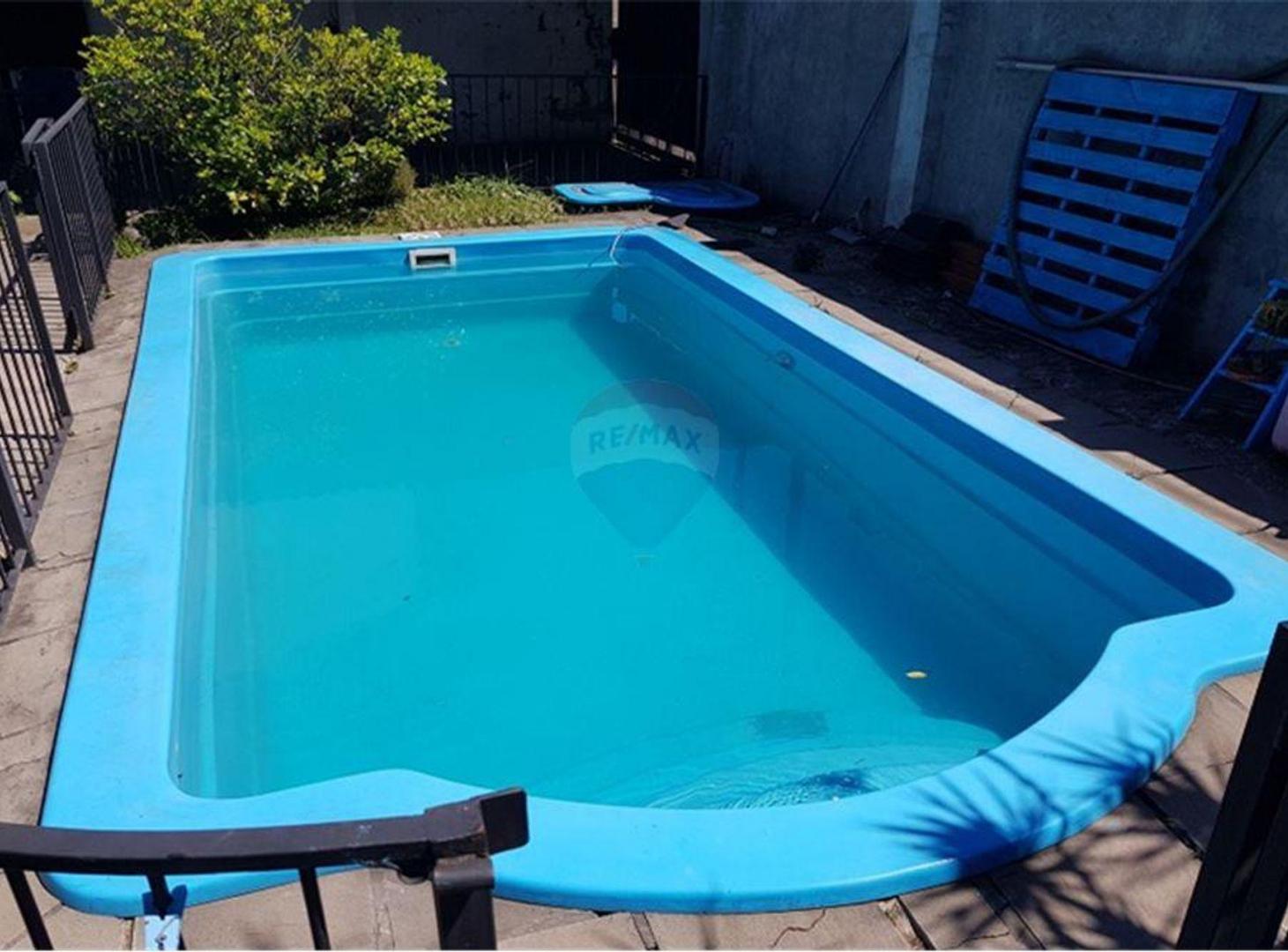 Foto de Casa 5 amb en Venta en Villa Adelina jardín y pile, imagen 4