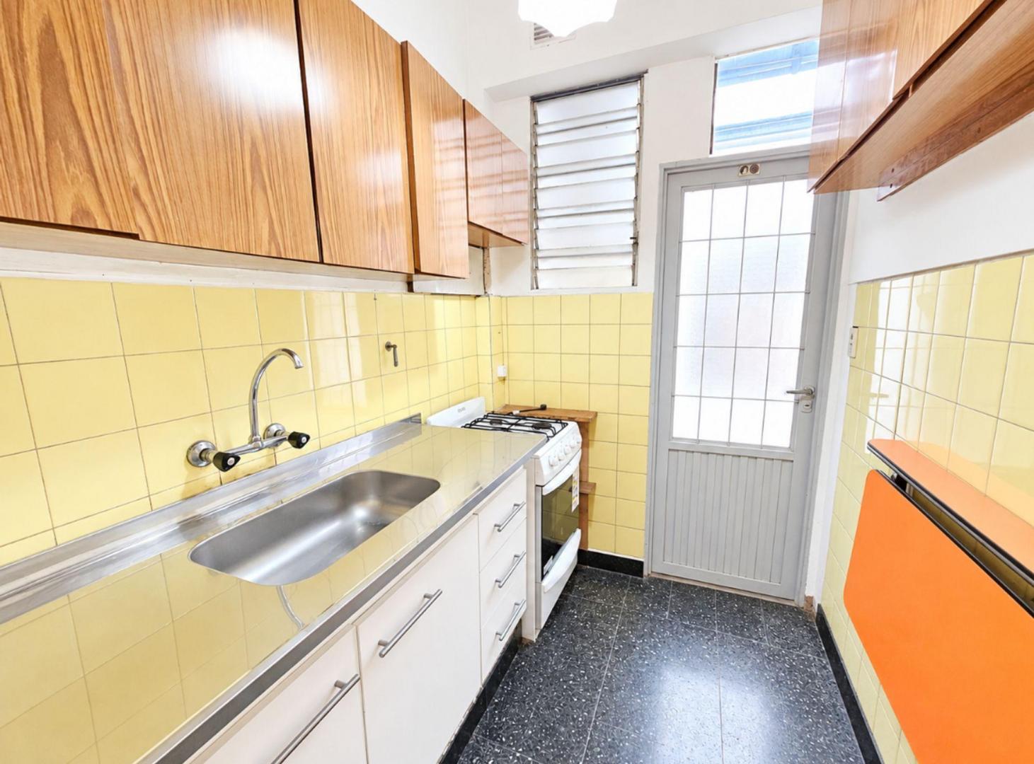 Foto de VENTA PH 2 AMB COLEGIALES PATIO TERRAZA, imagen 4