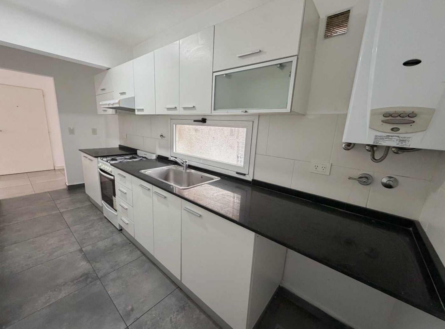 Foto de DEPARTAMENTO 2 AMBIENTES C/COCHERA-ALQUILER- TIGRE, imagen 1