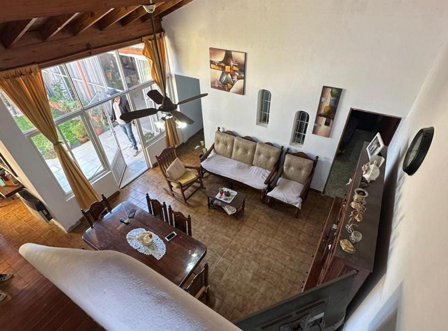Foto de Amplia casa con potencial en José Clemente Paz, imagen 3