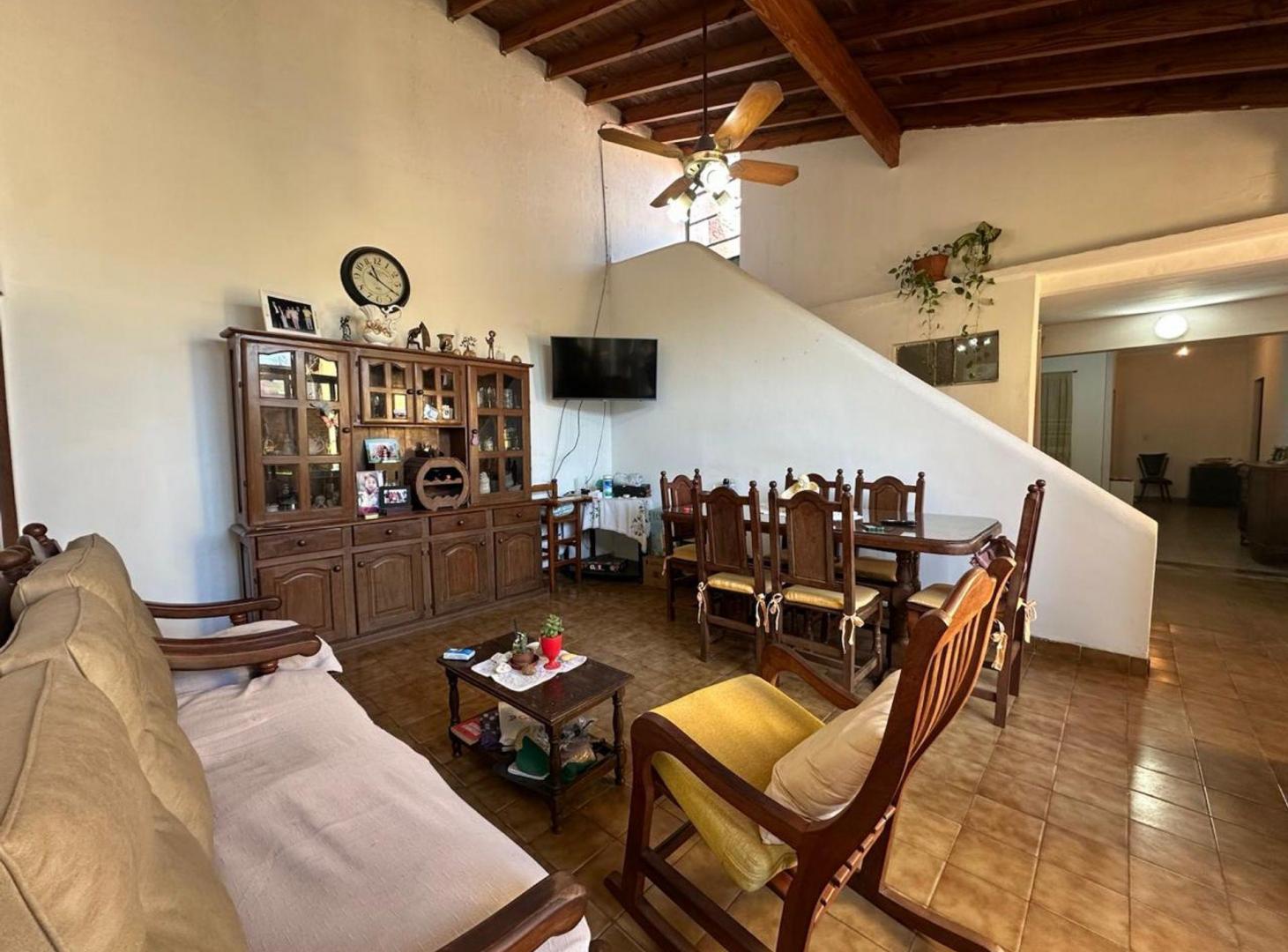 Foto de Amplia casa con potencial en José Clemente Paz, imagen 1