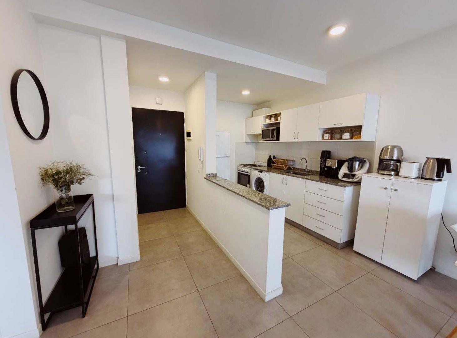 Foto de DEPARTAMENTO 2 AMBIENTES C/COCHERA-VENTA-TIGRE, imagen 3