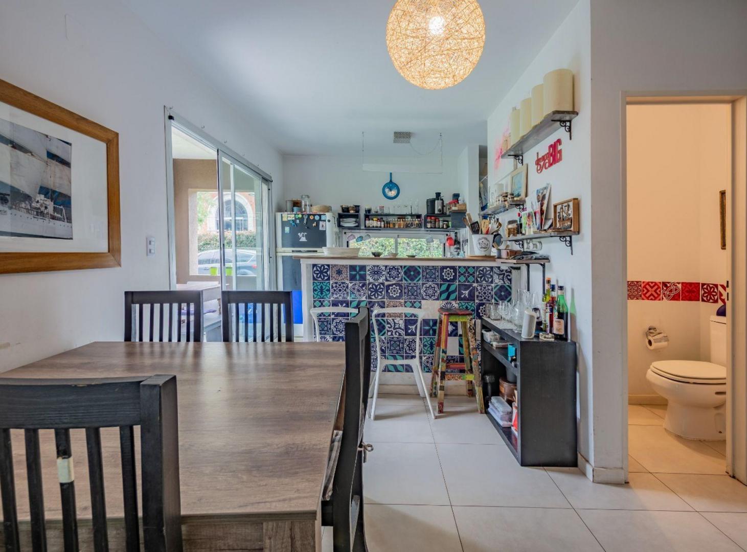 Foto de VENTA DEPARTAMENTO 3 AMBIENTES CON JARDÍN. COCHERA, imagen 5