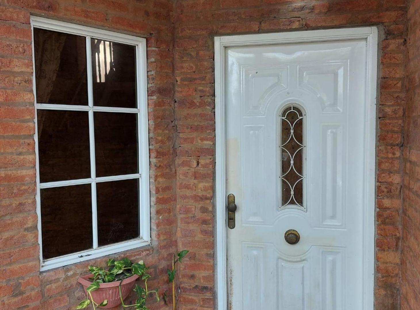 Foto de Venta de casa 4 ambientes en Escobar con garage, imagen 3