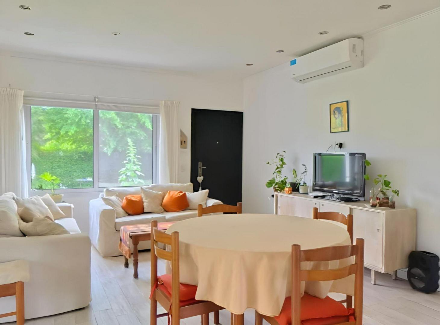 Foto de VENTA CASA 4 AMBIENTES GALERIA JARDIN FATIMA PILAR, imagen 4