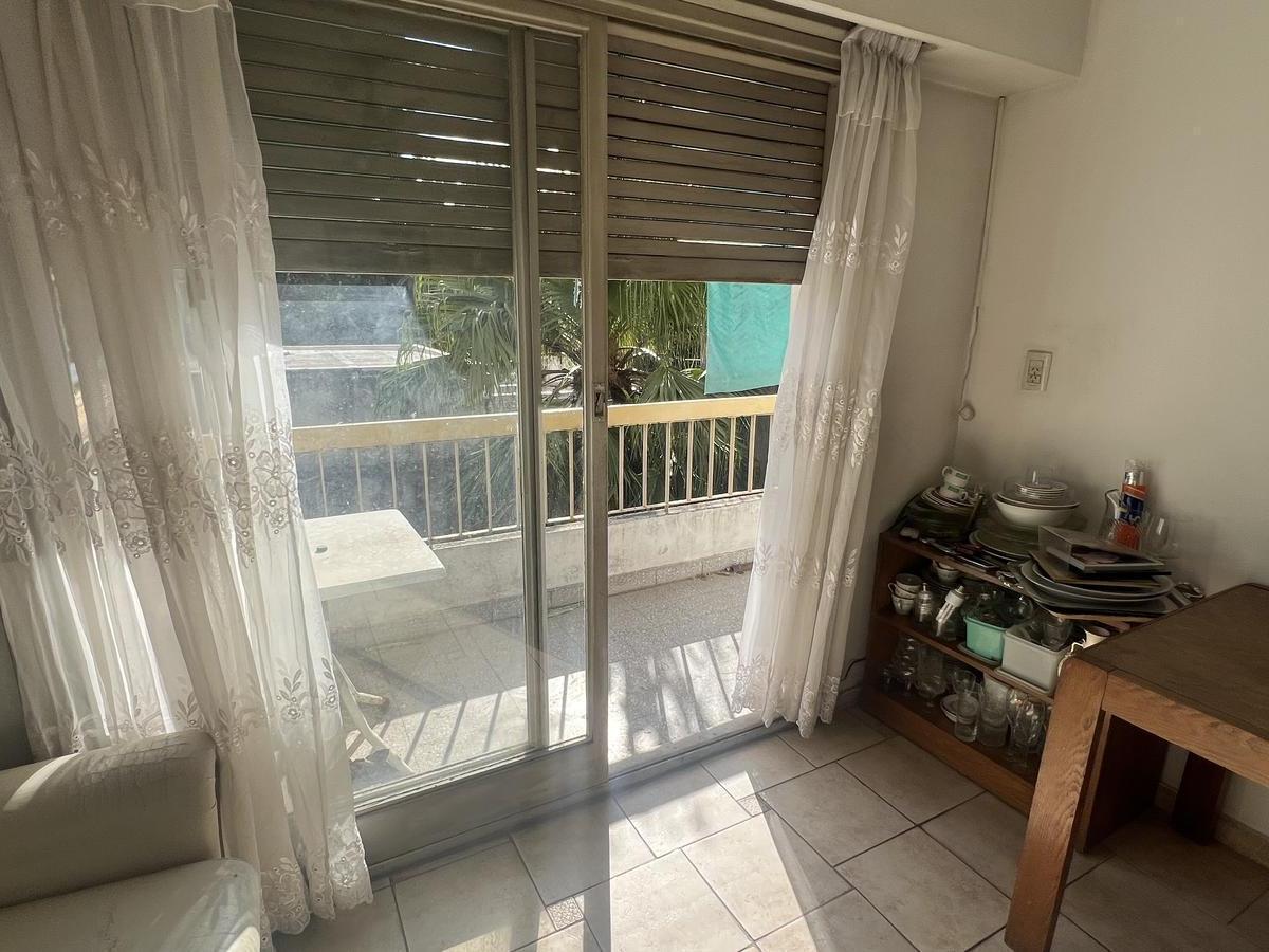 Departamento en Venta. Villa del Parque. 3 Amb. Al Contrafrente. 52 m Cub. 5