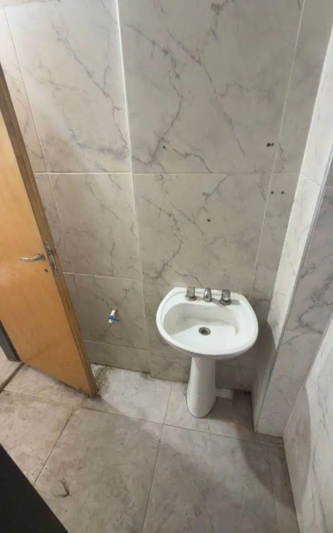 Galpón en alquiler de 200m2 ubicado en Aldo Bonzi 3