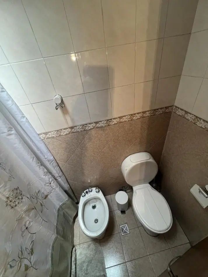 Duplex en Venta. San Justo. 3 amb. Cochera, Fondo. Apto Credito. 3
