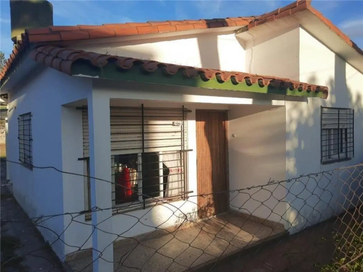 Venta Mar del Tuyu. 2 casas en block juntas. oportunidad. 5
