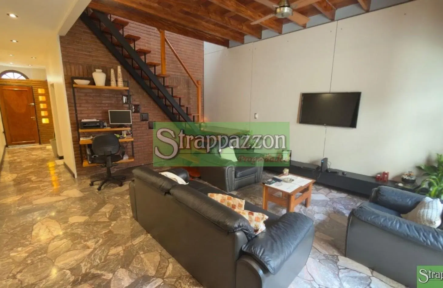 Casa en venta c/ cochera en Villa Lugano 2