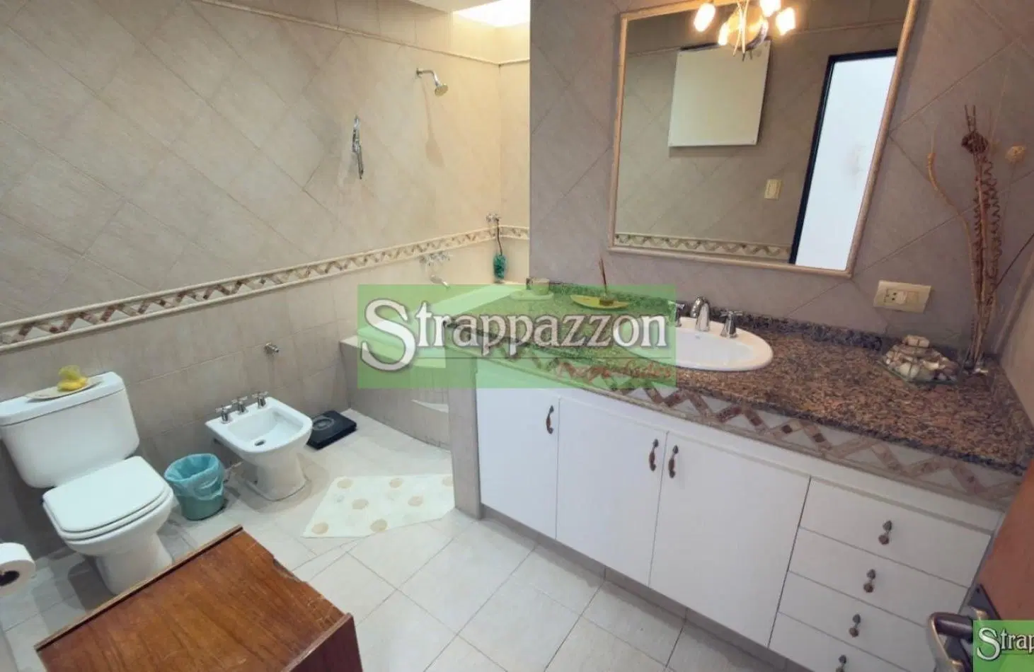 Casa en venta c/ cochera en Villa Lugano 3