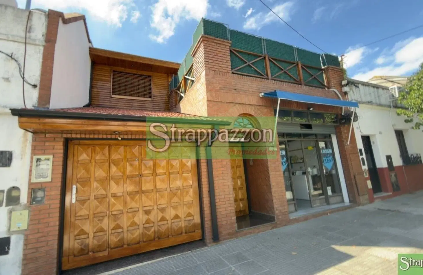 Casa en venta c/ cochera en Villa Lugano 1