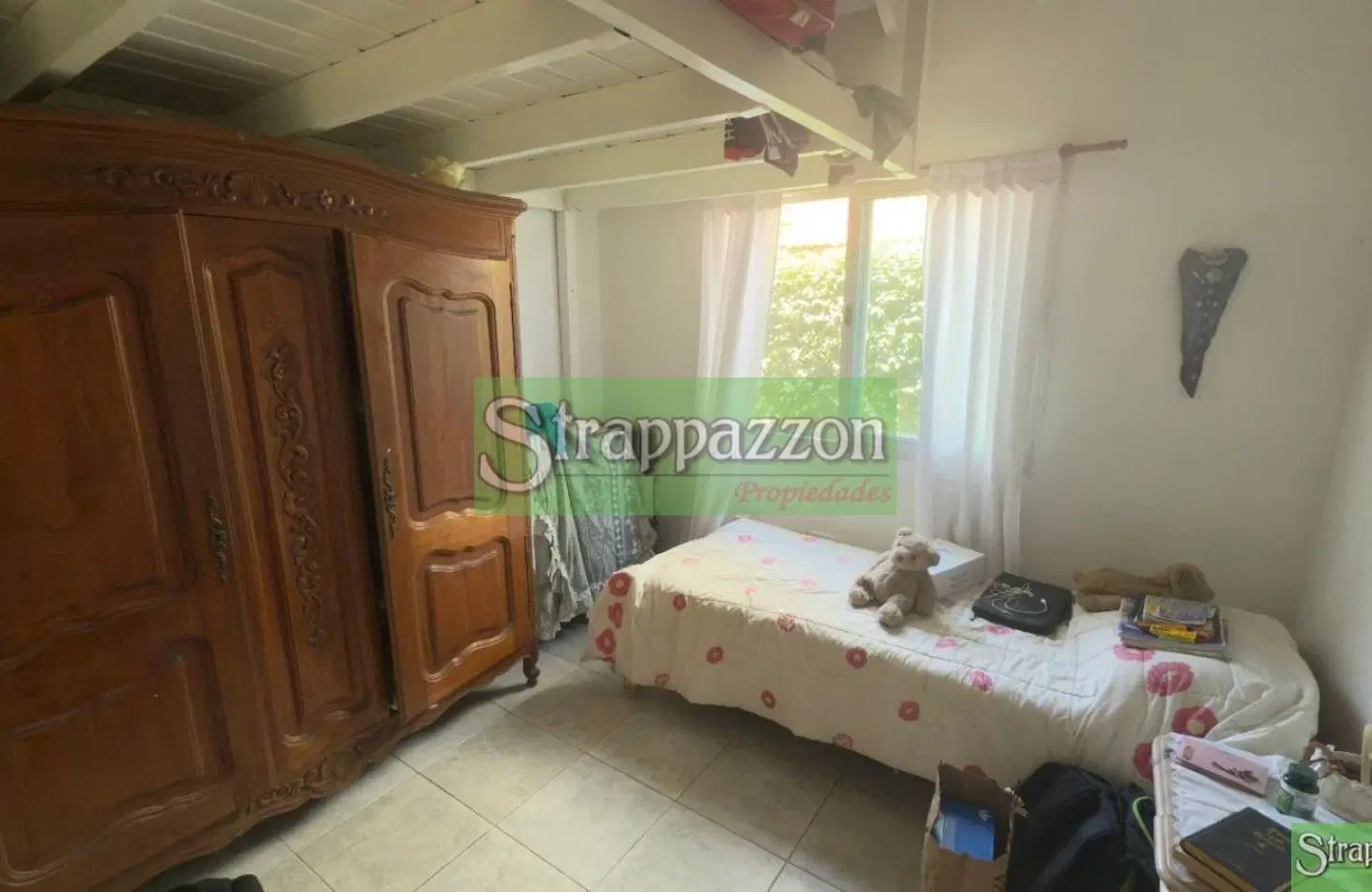 Casa en venta c/ cochera en Banco Provincia 3
