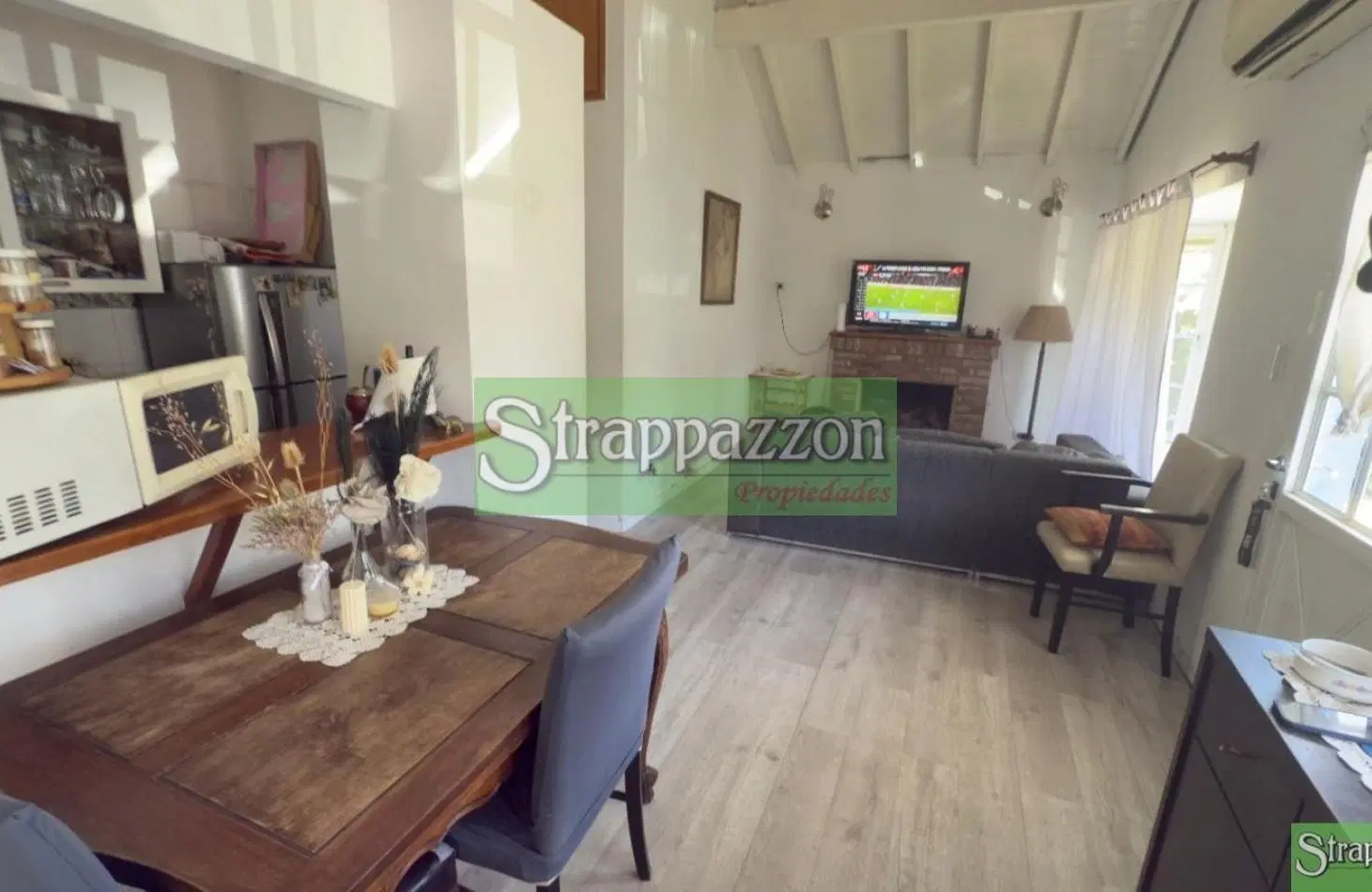 Casa en venta c/ cochera en Banco Provincia 4