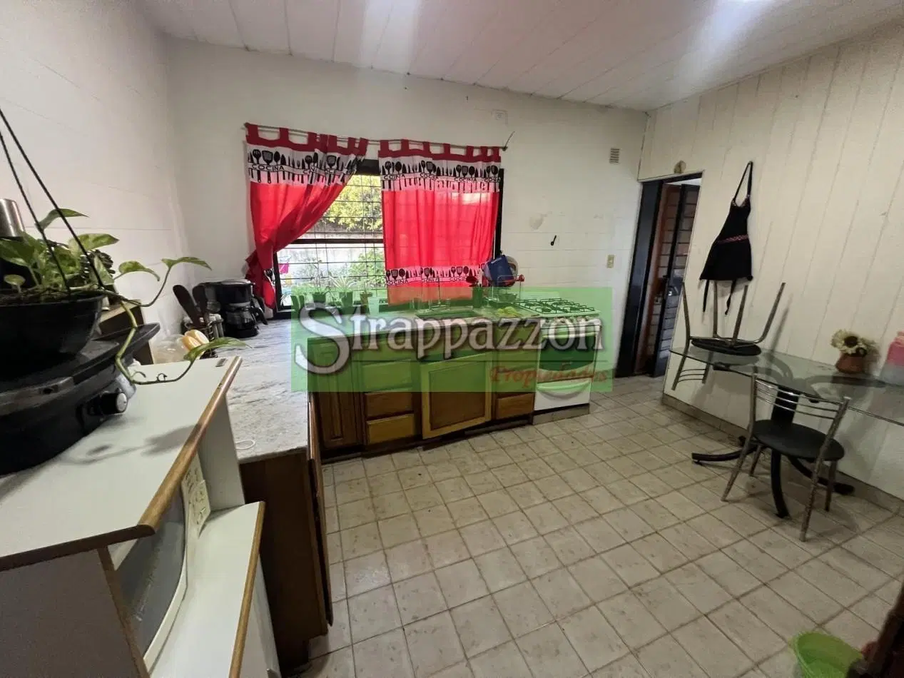 Venta - Casa Ciudad Evita - Zona Sadop Circ. 2° - 5 ambientes. 8