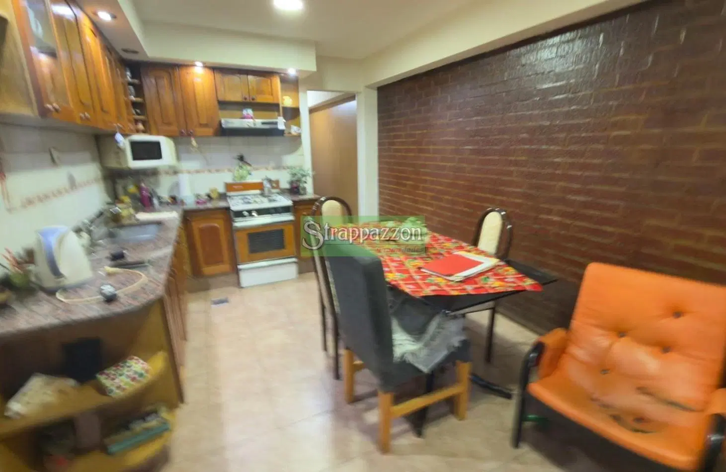 Casa 4 amb. en Venta. Palomar 1
