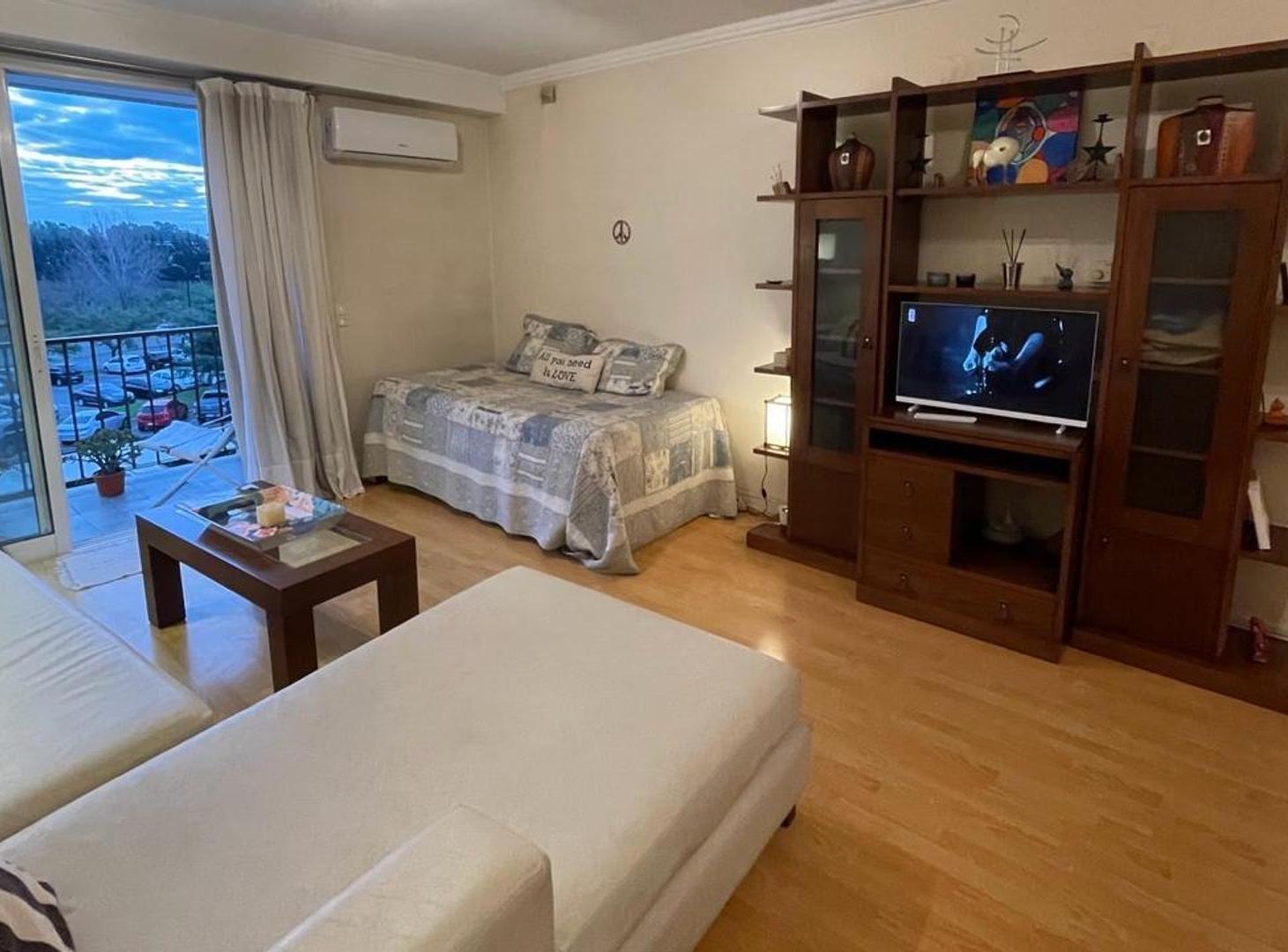Foto de Monoambiente en alquiler Terrazas de la Bahia, imagen 1