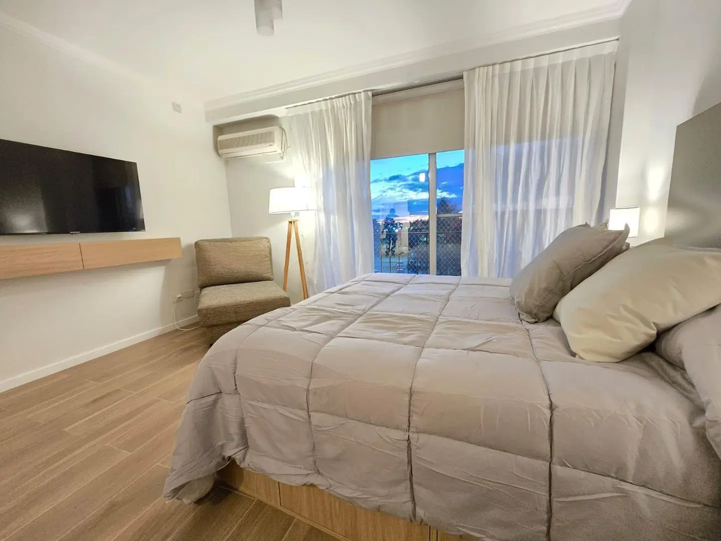 DEPARTAMENTO EN ALQUILER AMOBLADO 4