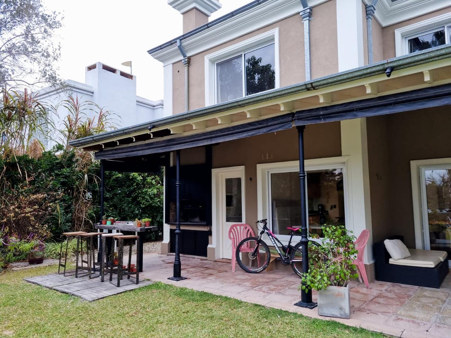 Foto de Imponente casa en alquiler en Barrio Altamira, imagen 3