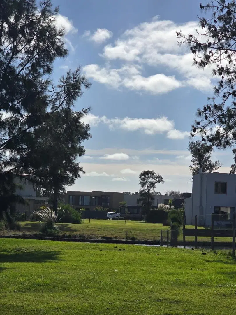 Lote al agua a la venta 5