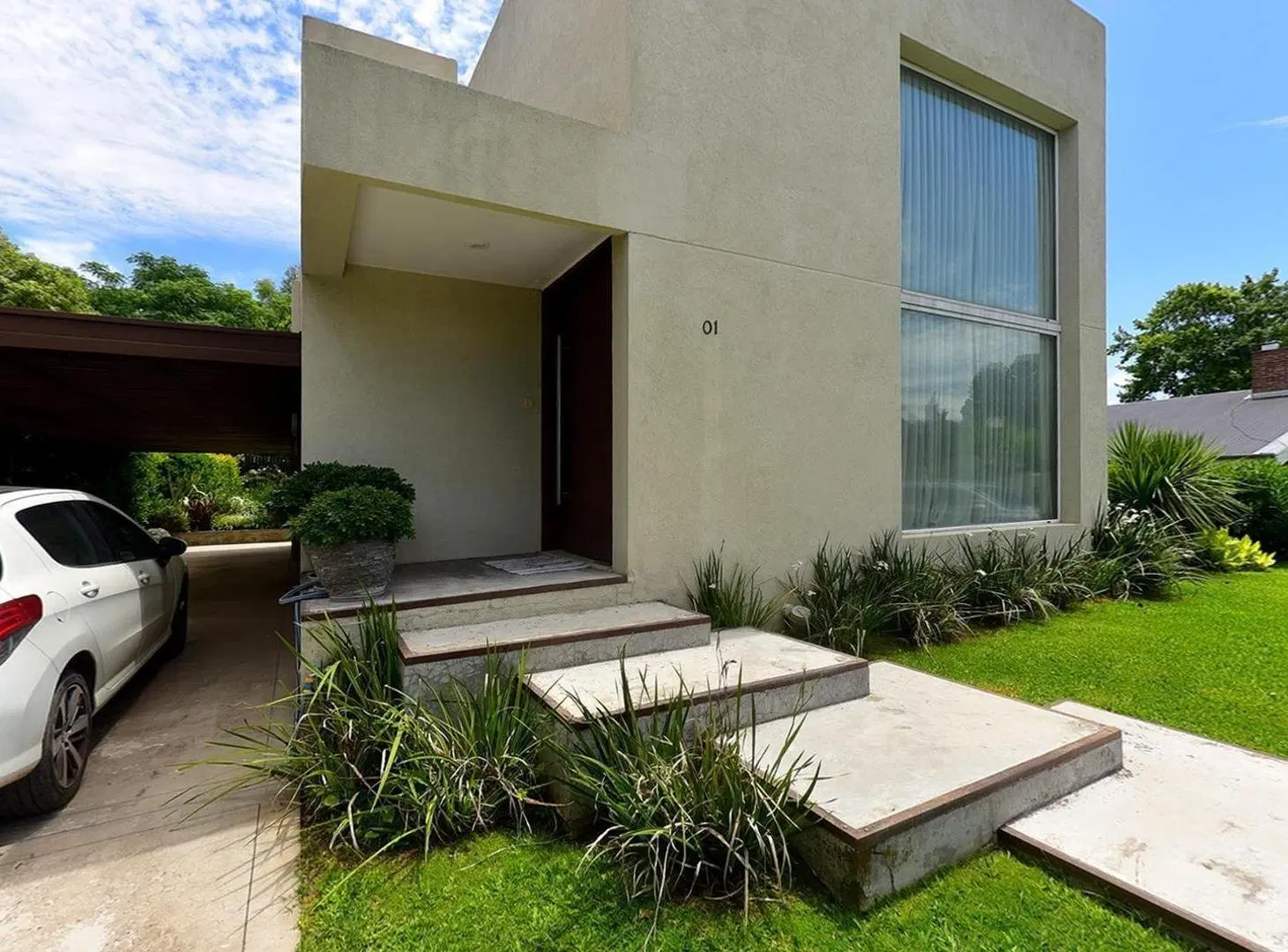 Hermosa casa a la venta en Campo Chico - Pilar 5