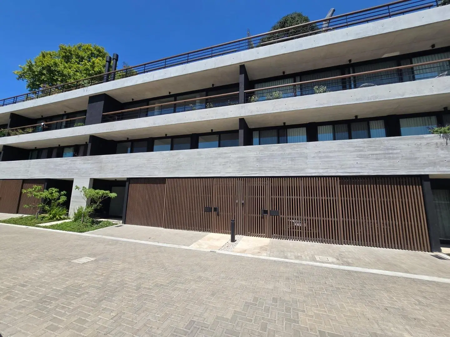 departamento 4 ambientes en Punta Chica 2