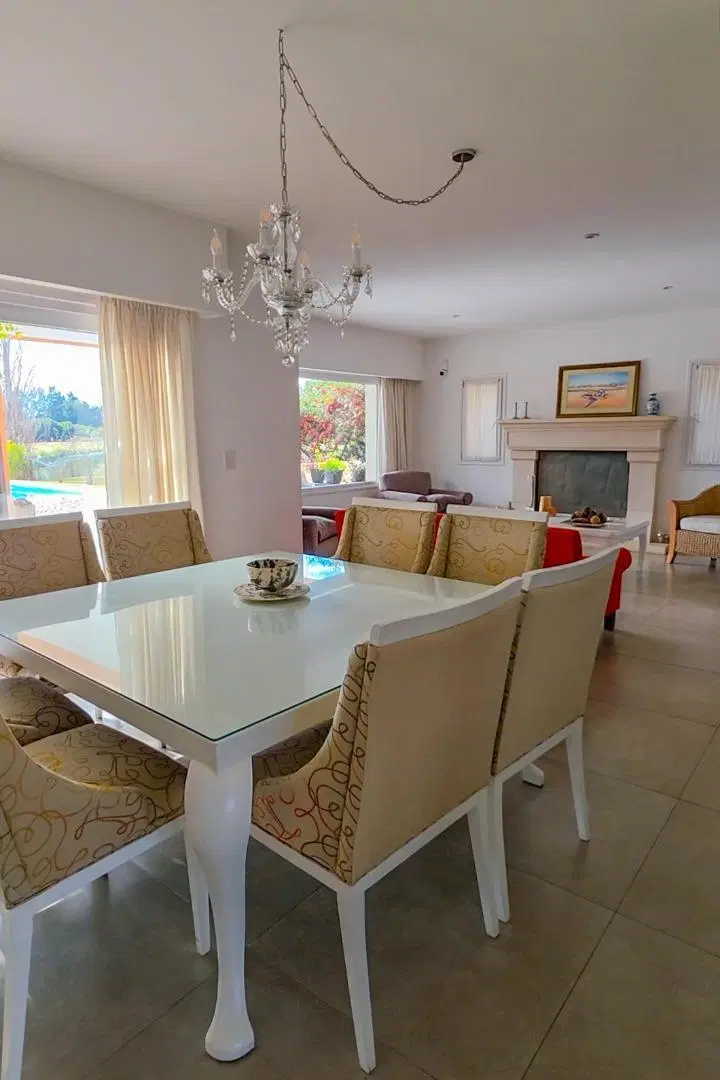 Impactante casa a la Venta 2