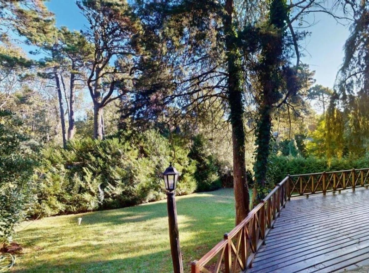 Foto de Casa en Venta ubicada en Carilo!, imagen 3