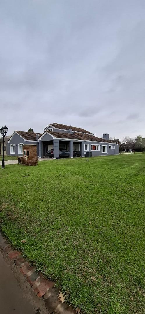 Foto de CASA EN VENTA EN PILAR, imagen 4