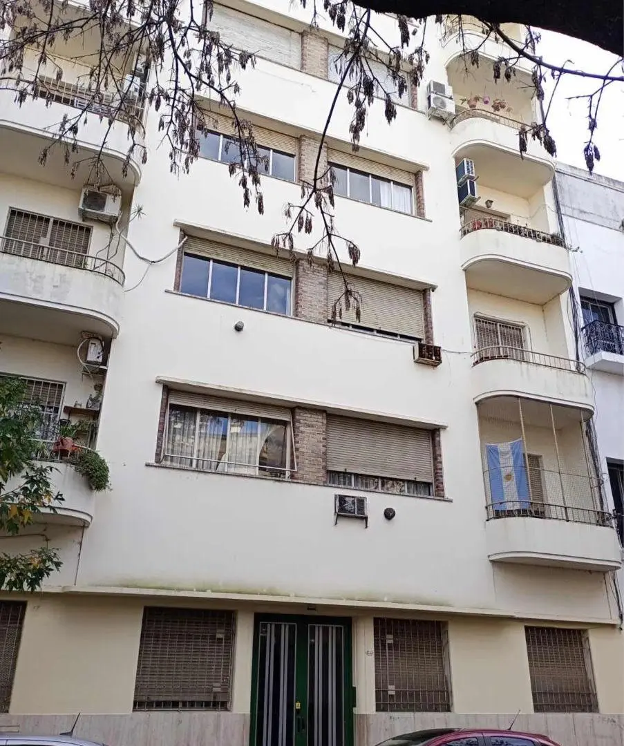 3 Ambientes c/ Balcón al frente - Súper Luminoso - Ideal Inversión/Vivienda Carlos Calvo 1200 CABA 2