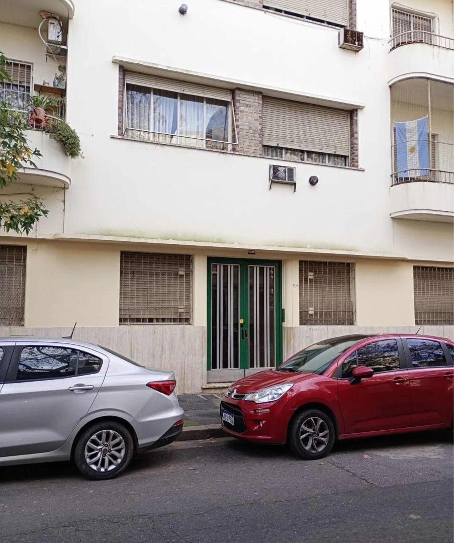 3 Ambientes c/ Balcón al frente - Súper Luminoso - Ideal Inversión/Vivienda Carlos Calvo 1200 CABA