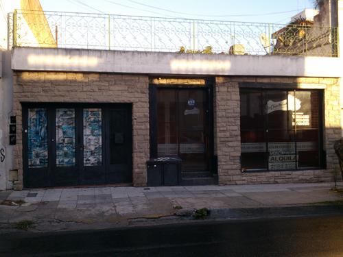 Casa 3 Dorm.. | Calle Olavarria 75 1