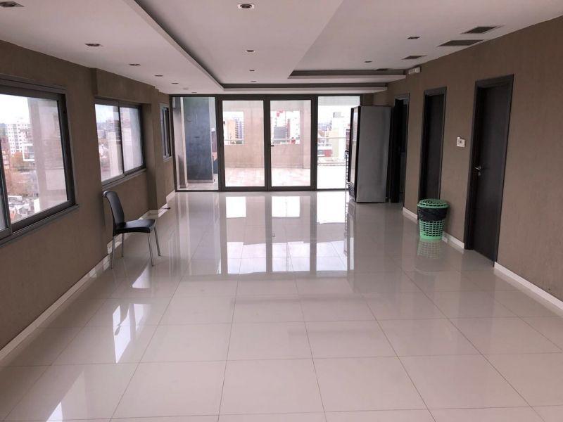 Foto de Departamento 3 dormitorios. | CALLE SARMIENTO 818, imagen 4