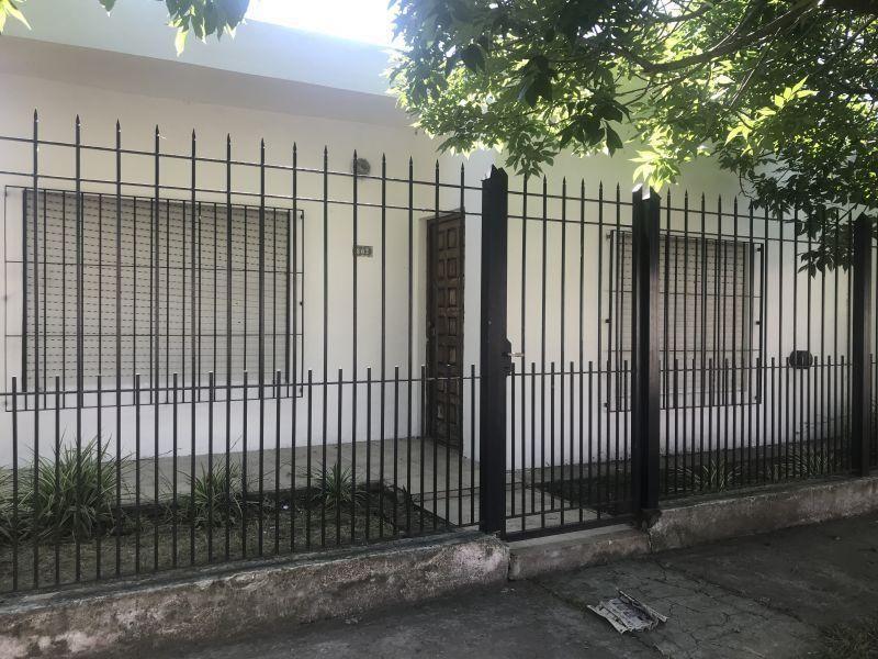 Casa 2 Dorm.. | Calle 3